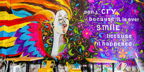 Street art od podszewki i murale od wewnątrz